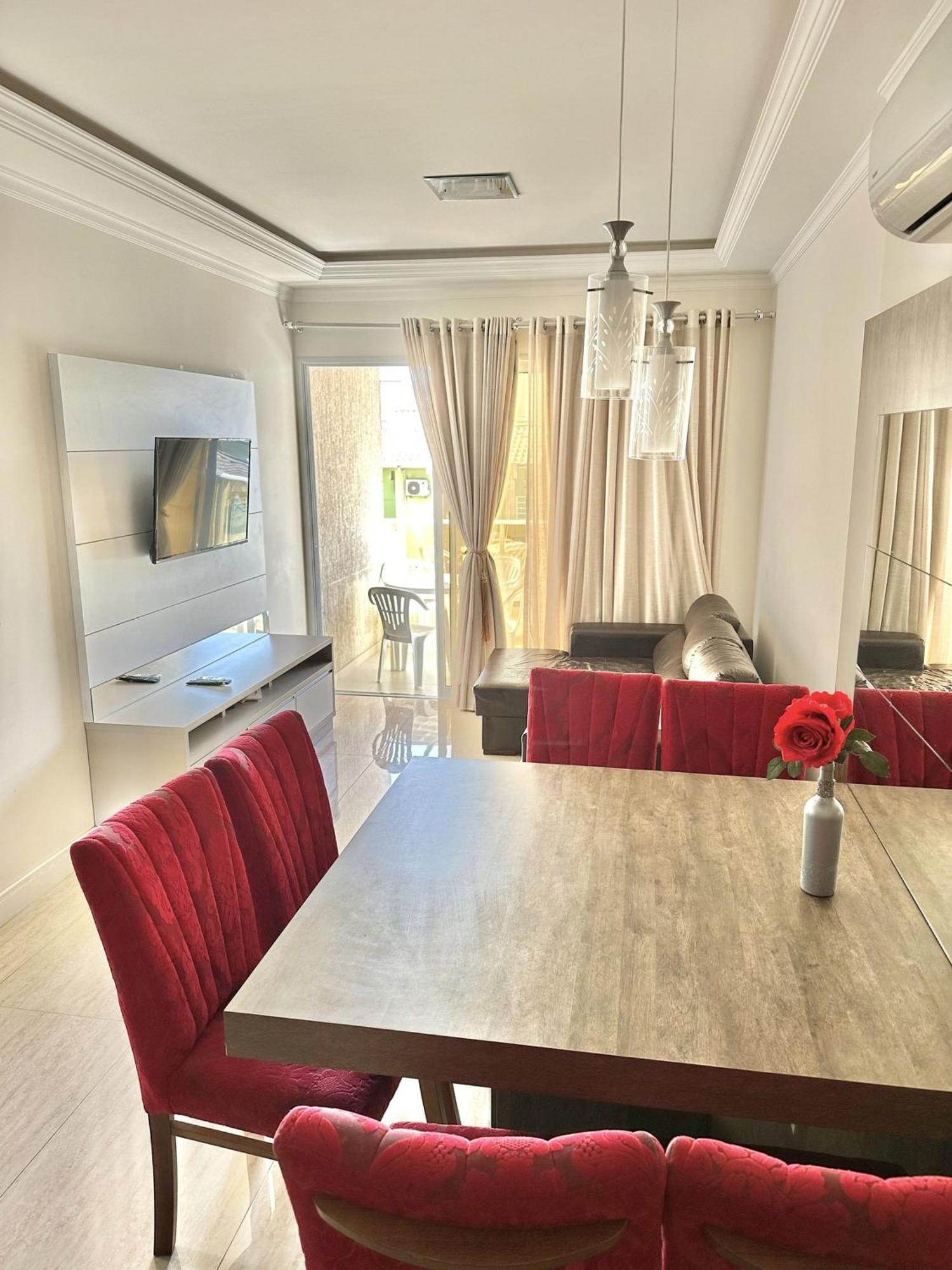 Apartamento Avenida F Бомбиньяс Экстерьер фото