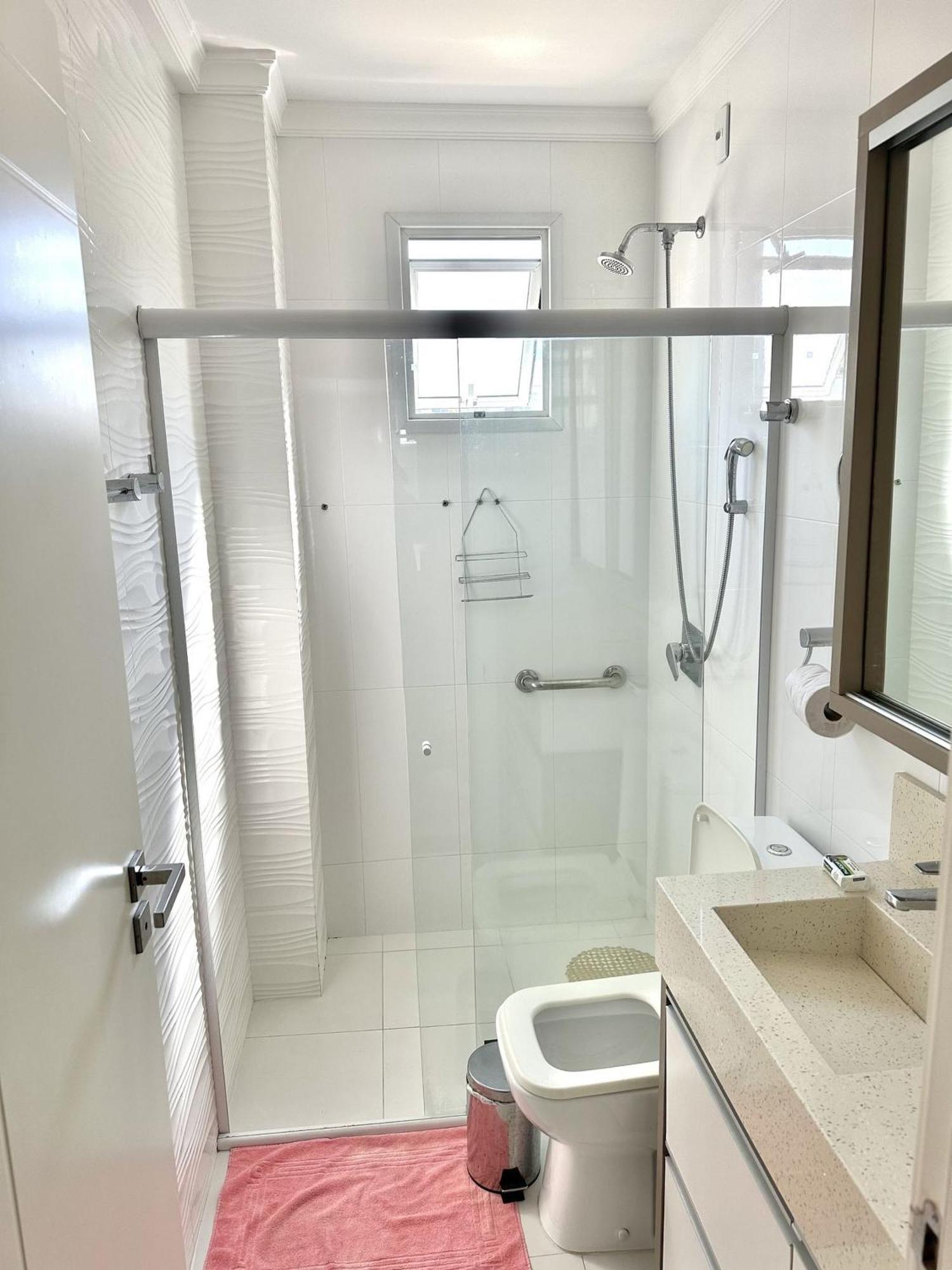 Apartamento Avenida F Бомбиньяс Экстерьер фото
